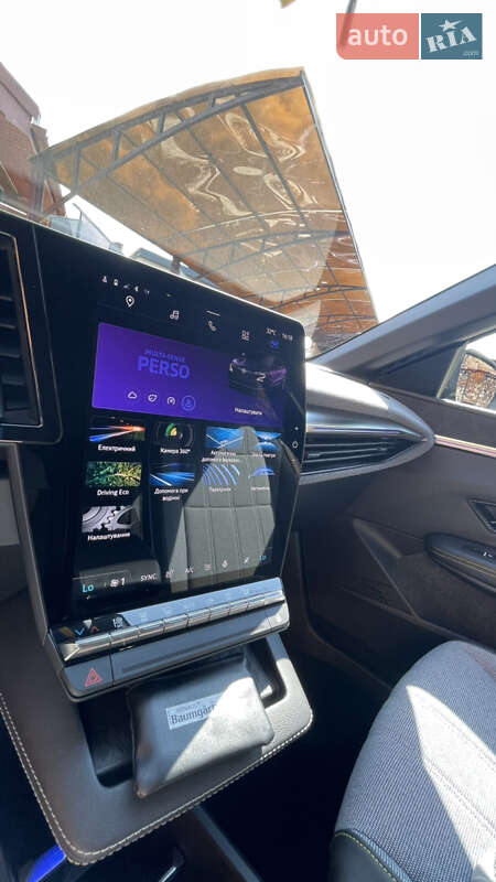 Внедорожник / Кроссовер Renault Megane E-Tech Electric 2022 в Мукачево