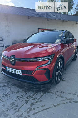 Внедорожник / Кроссовер Renault Megane E-Tech Electric 2023 в Черновцах