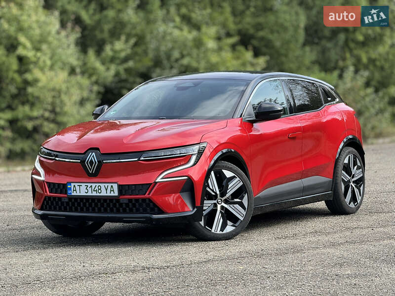 Внедорожник / Кроссовер Renault Megane E-Tech Electric 2022 в Долине