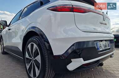 Позашляховик / Кросовер Renault Megane E-Tech Electric 2022 в 
