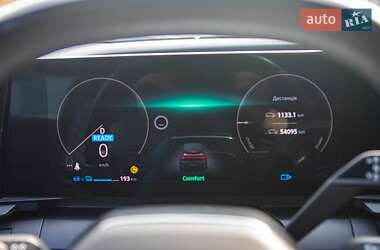 Позашляховик / Кросовер Renault Megane E-Tech Electric 2022 в 