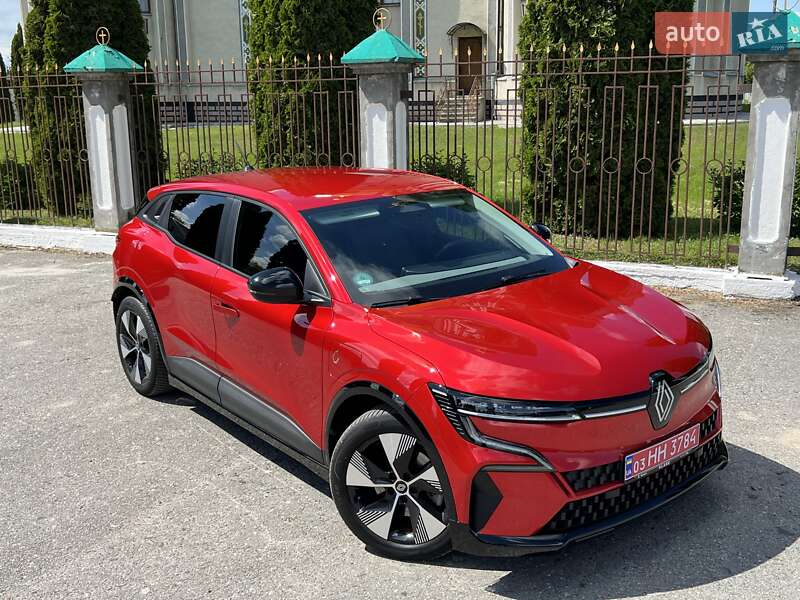 Внедорожник / Кроссовер Renault Megane E-Tech Electric 2022 в Дубно
