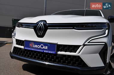 Внедорожник / Кроссовер Renault Megane E-Tech Electric 2023 в 