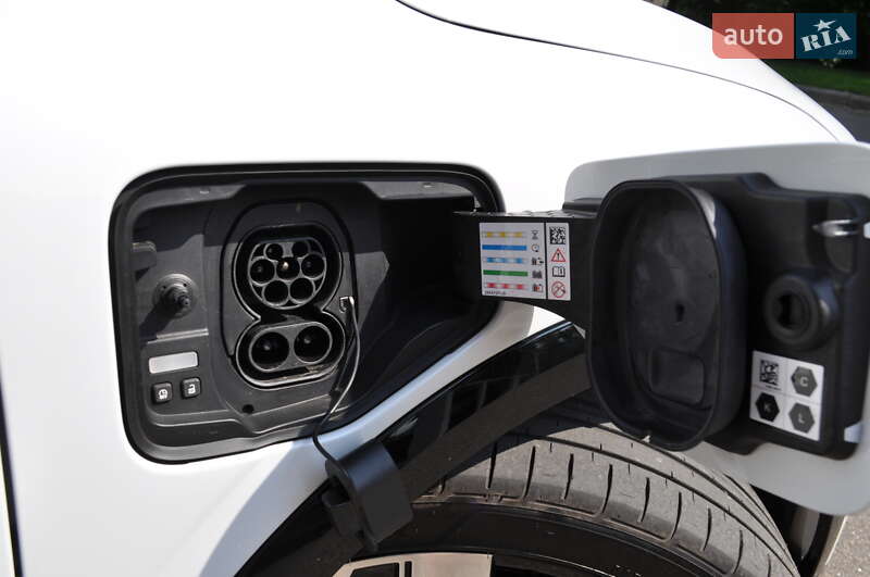 Внедорожник / Кроссовер Renault Megane E-Tech Electric 2023 в Киеве