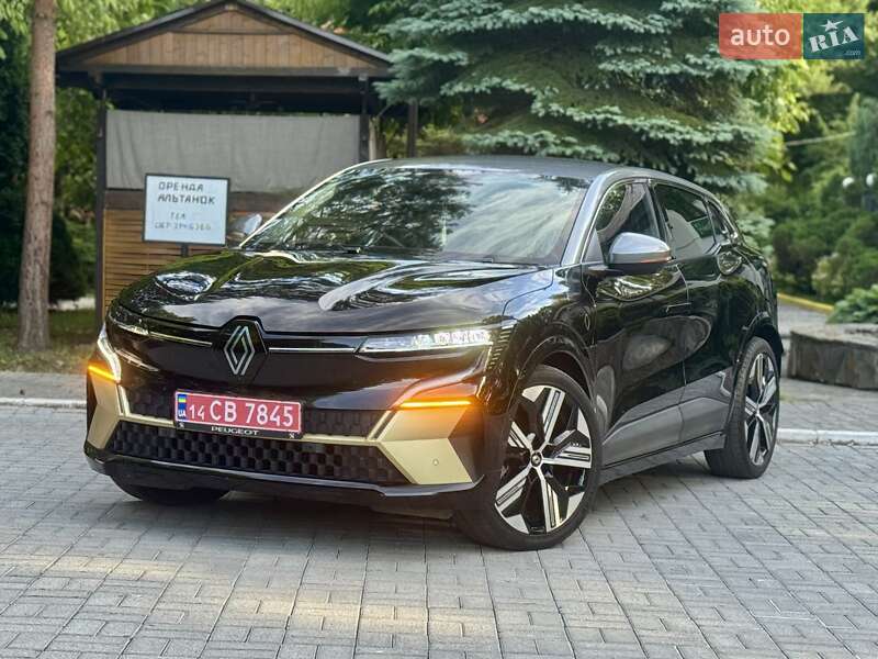 Внедорожник / Кроссовер Renault Megane E-Tech Electric 2023 в Дрогобыче