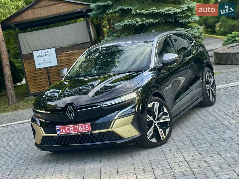Внедорожник / Кроссовер Renault Megane E-Tech Electric 2023 в Дрогобыче