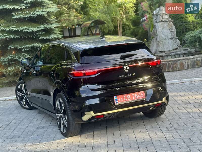 Внедорожник / Кроссовер Renault Megane E-Tech Electric 2023 в Дрогобыче