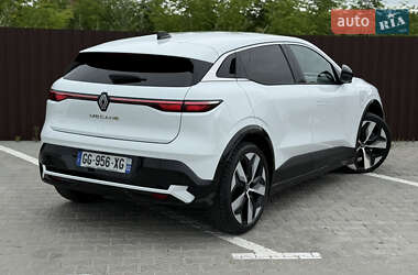 Внедорожник / Кроссовер Renault Megane E-Tech Electric 2022 в 