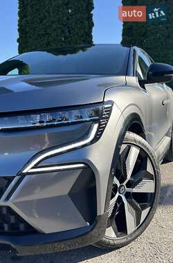 Внедорожник / Кроссовер Renault Megane E-Tech Electric 2023 в 