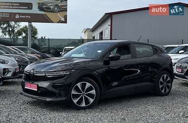 Позашляховик / Кросовер Renault Megane E-Tech Electric 2022 в 