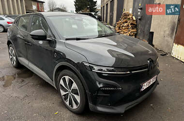 Внедорожник / Кроссовер Renault Megane E-Tech Electric 2024 в Ровно