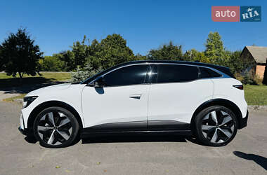 Внедорожник / Кроссовер Renault Megane E-Tech Electric 2023 в 