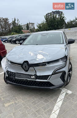 Внедорожник / Кроссовер Renault Megane E-Tech Electric 2023 в Житомире