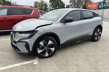 Внедорожник / Кроссовер Renault Megane E-Tech Electric 2023 в 