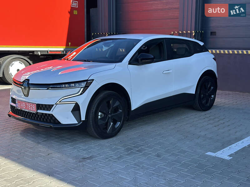 Внедорожник / Кроссовер Renault Megane E-Tech Electric 2024 в Житомире