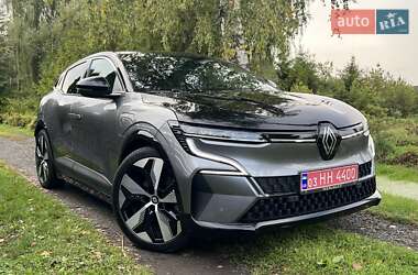 Внедорожник / Кроссовер Renault Megane E-Tech Electric 2023 в Дубно