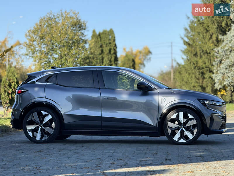 Позашляховик / Кросовер Renault Megane E-Tech Electric 2023 в Дубні фото 35 Позашляховик / Кросовер Renault Megane E-Tech Electric 2023 в Дубні