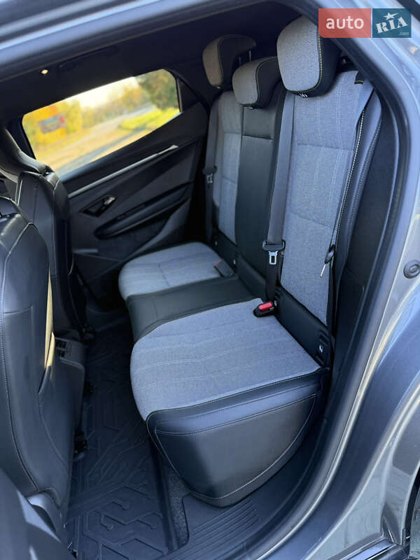 Позашляховик / Кросовер Renault Megane E-Tech Electric 2023 в Дубні фото 48 Позашляховик / Кросовер Renault Megane E-Tech Electric 2023 в Дубні