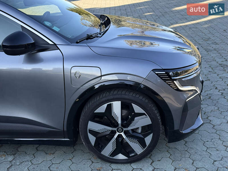 Позашляховик / Кросовер Renault Megane E-Tech Electric 2023 в Дубні фото 80 Позашляховик / Кросовер Renault Megane E-Tech Electric 2023 в Дубні