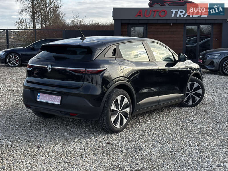 Внедорожник / Кроссовер Renault Megane E-Tech Electric 2022 в Львове фото 10 Внедорожник / Кроссовер Renault Megane E-Tech Electric 2022 в Львове