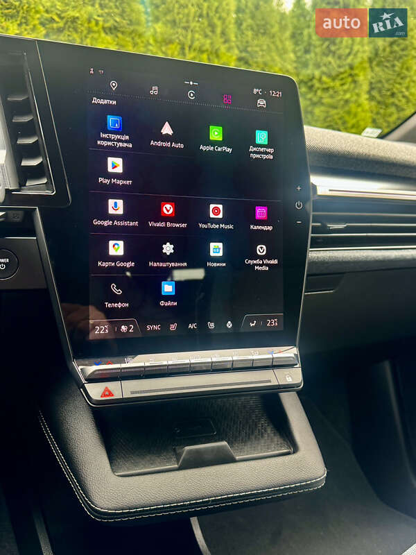 Позашляховик / Кросовер Renault Megane E-Tech Electric 2023 в Самборі фото 101 Позашляховик / Кросовер Renault Megane E-Tech Electric 2023 в Самборі