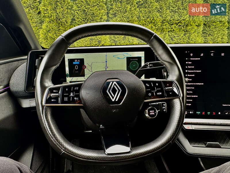 Позашляховик / Кросовер Renault Megane E-Tech Electric 2023 в Самборі фото 127 Позашляховик / Кросовер Renault Megane E-Tech Electric 2023 в Самборі
