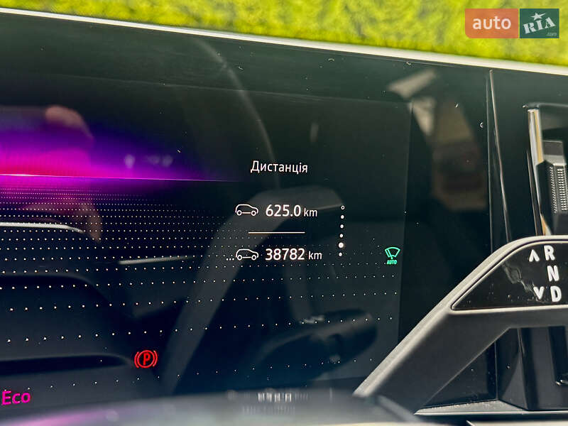 Позашляховик / Кросовер Renault Megane E-Tech Electric 2023 в Самборі фото 136 Позашляховик / Кросовер Renault Megane E-Tech Electric 2023 в Самборі