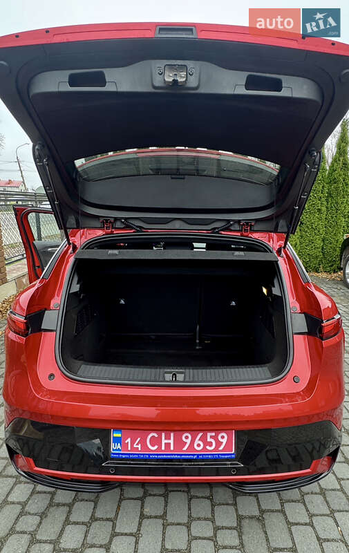 Позашляховик / Кросовер Renault Megane E-Tech Electric 2023 в Самборі фото 153 Позашляховик / Кросовер Renault Megane E-Tech Electric 2023 в Самборі