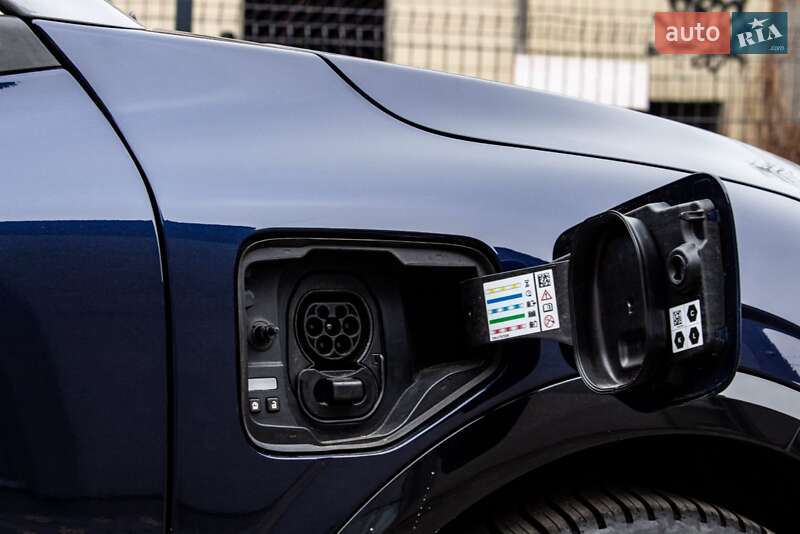 Позашляховик / Кросовер Renault Megane E-Tech Electric 2023 в Львові