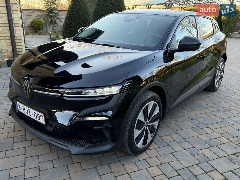 Позашляховик / Кросовер Renault Megane E-Tech Electric 2024 в Рівному
