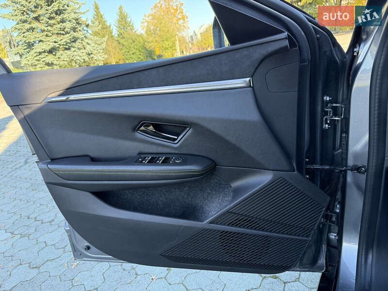 Внедорожник / Кроссовер Renault Megane E-Tech Electric 2023 в Дубно фото 47 Внедорожник / Кроссовер Renault Megane E-Tech Electric 2023 в Дубно