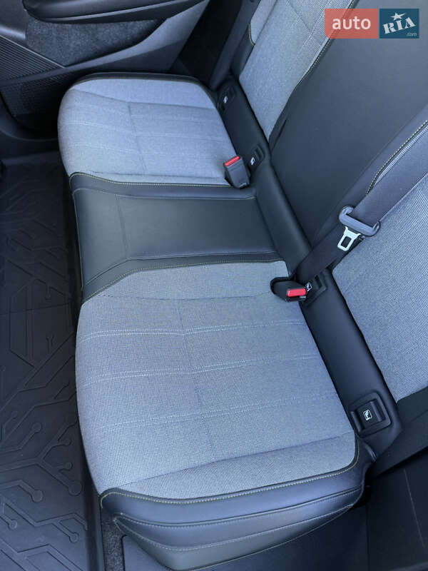 Внедорожник / Кроссовер Renault Megane E-Tech Electric 2023 в Дубно фото 84 Внедорожник / Кроссовер Renault Megane E-Tech Electric 2023 в Дубно