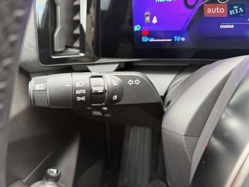 Внедорожник / Кроссовер Renault Megane E-Tech Electric 2025 в Луцке