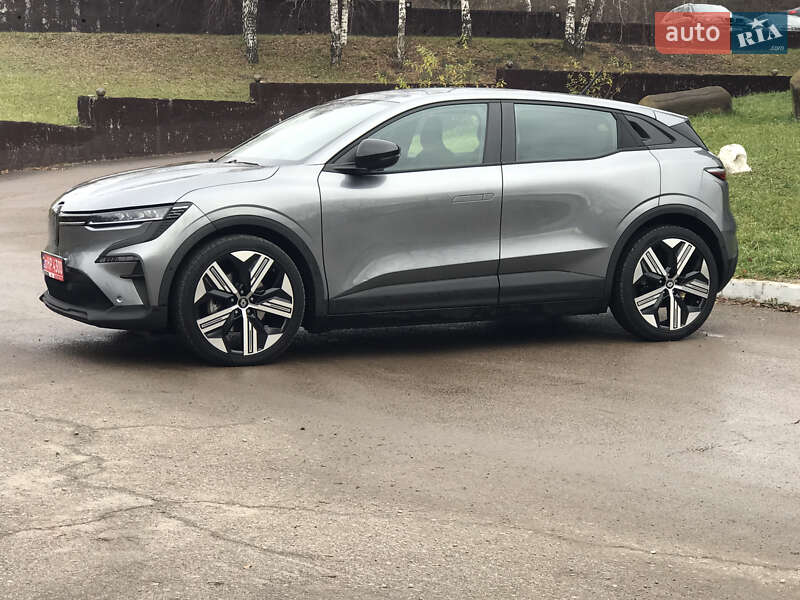 Позашляховик / Кросовер Renault Megane E-Tech Electric 2022 в Рівному