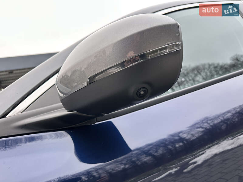 Позашляховик / Кросовер Renault Megane E-Tech Electric 2022 в Долині