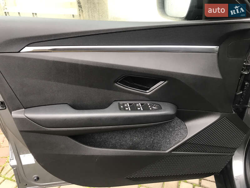 Внедорожник / Кроссовер Renault Megane E-Tech Electric 2022 в Ровно