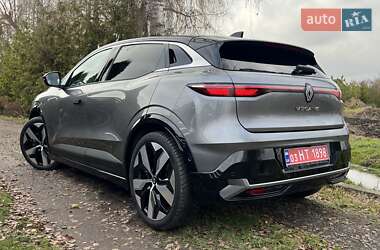 Позашляховик / Кросовер Renault Megane E-Tech Electric 2023 в Дубні