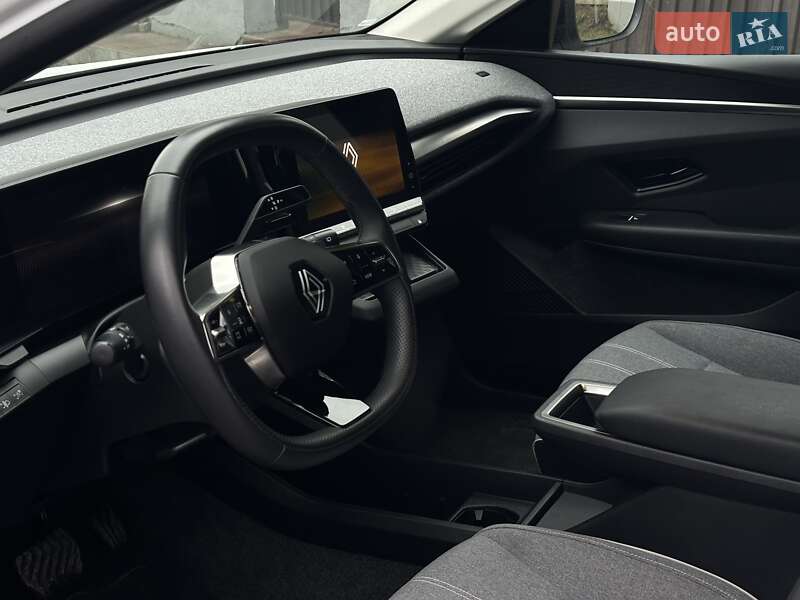 Позашляховик / Кросовер Renault Megane E-Tech Electric 2023 в Львові