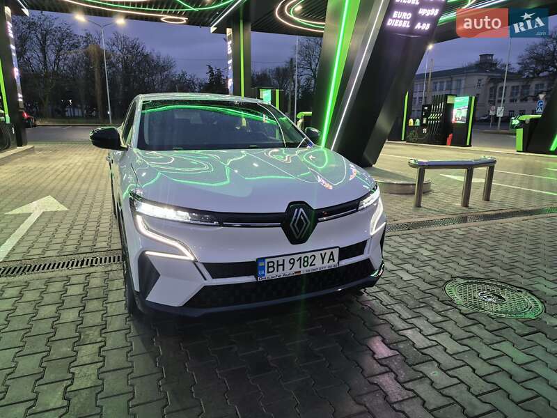 Позашляховик / Кросовер Renault Megane E-Tech Electric 2022 в Одесі