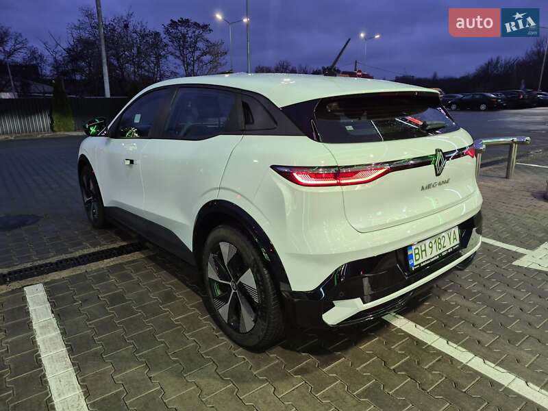 Позашляховик / Кросовер Renault Megane E-Tech Electric 2022 в Одесі