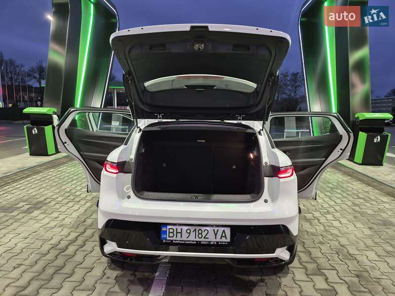 Позашляховик / Кросовер Renault Megane E-Tech Electric 2022 в Одесі