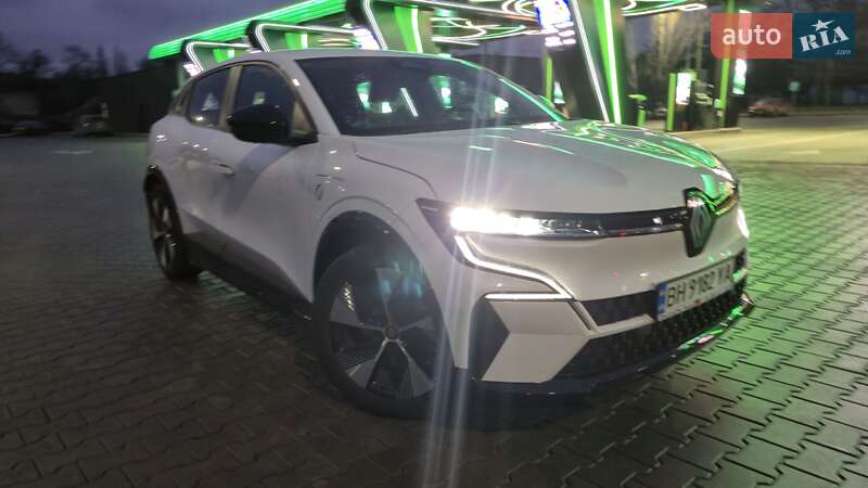 Позашляховик / Кросовер Renault Megane E-Tech Electric 2022 в Одесі
