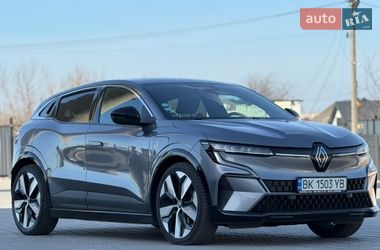 Внедорожник / Кроссовер Renault Megane E-Tech Electric 2022 в Дубно