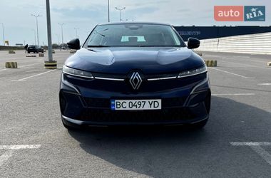 Внедорожник / Кроссовер Renault Megane E-Tech Electric 2022 в Львове