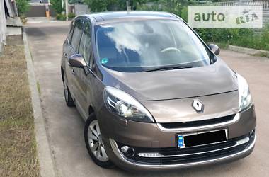 Універсал Renault Megane Scenic 2012 в 