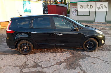 Універсал Renault Megane Scenic 2011 в 