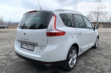 Минивэн Renault Megane Scenic 2015 в Хмельницком