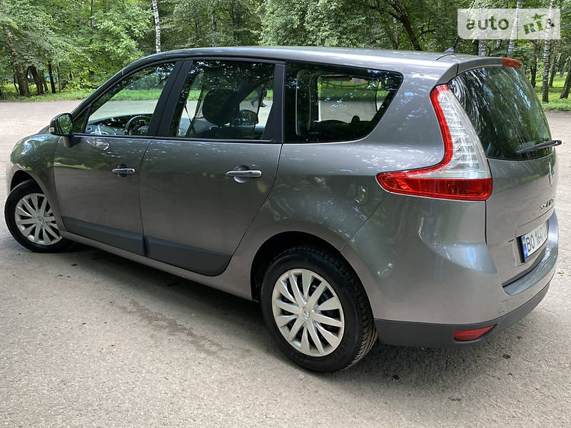 Мінівен Renault Megane Scenic 2009 в Тернополі