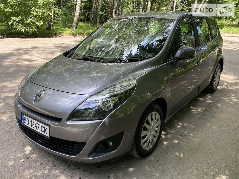 Мінівен Renault Megane Scenic 2009 в Тернополі