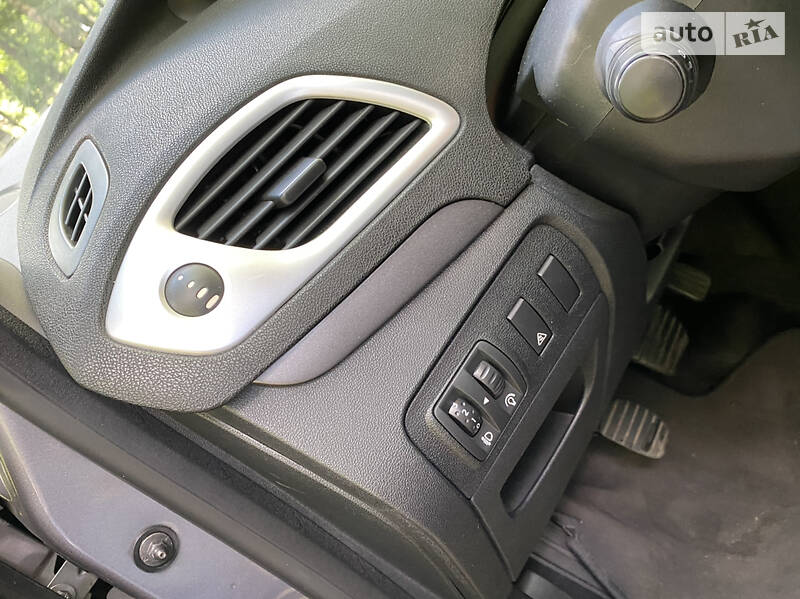 Мінівен Renault Megane Scenic 2009 в Тернополі